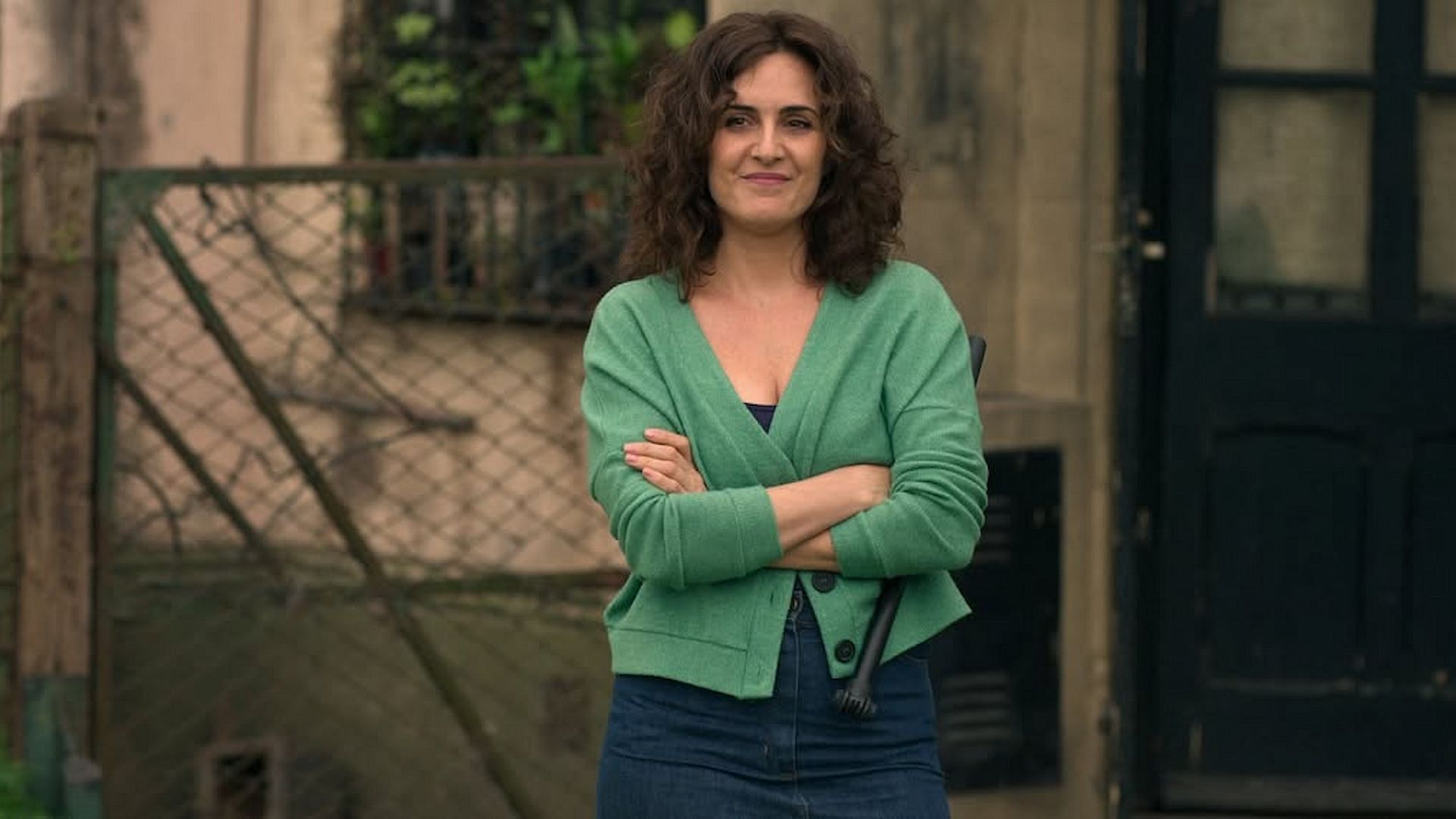 Juan and Valeria link up in The Heart Knows (Image via Netflix)